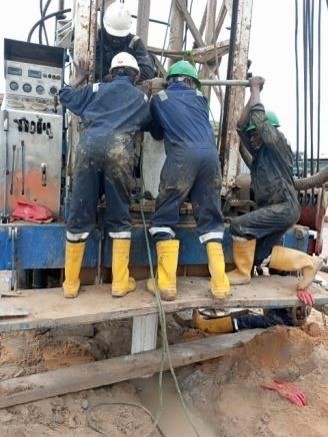 Rig and Drilling